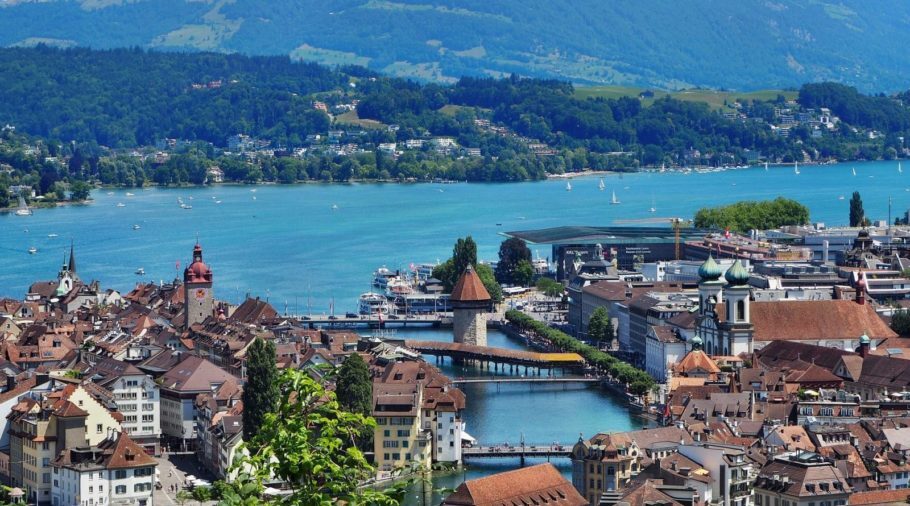 Se você estiver fazendo roteiro pela Suíça, recomendo encaixar Lucerna no meio do itinerário
