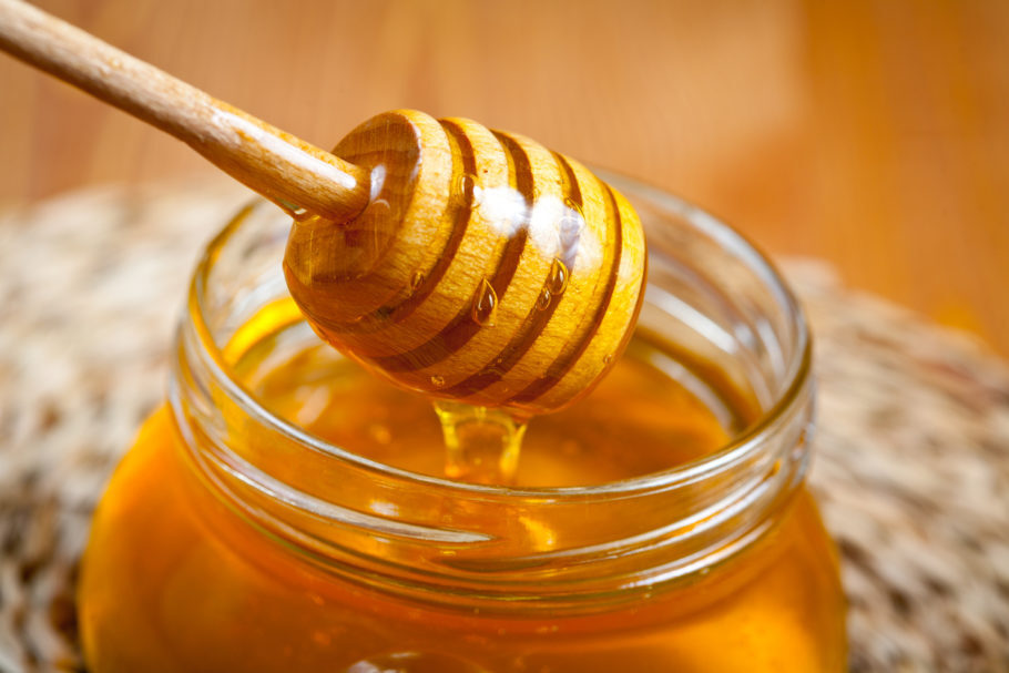 Crianças com menos de 1 ano não devem consumir mel