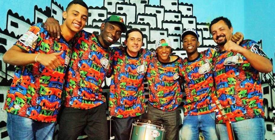 O Sarau Samba Original comanda roda de samba no Sesc Pompéia