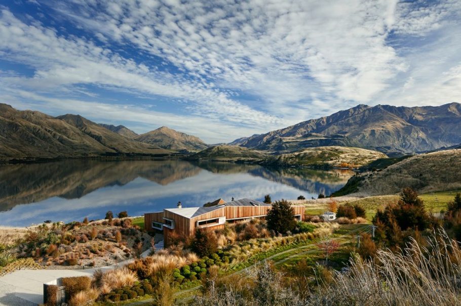 Casa em Wanaka, na Nova Zelândia, é um dos imóveis luxuosos disponíveis para aluguel
