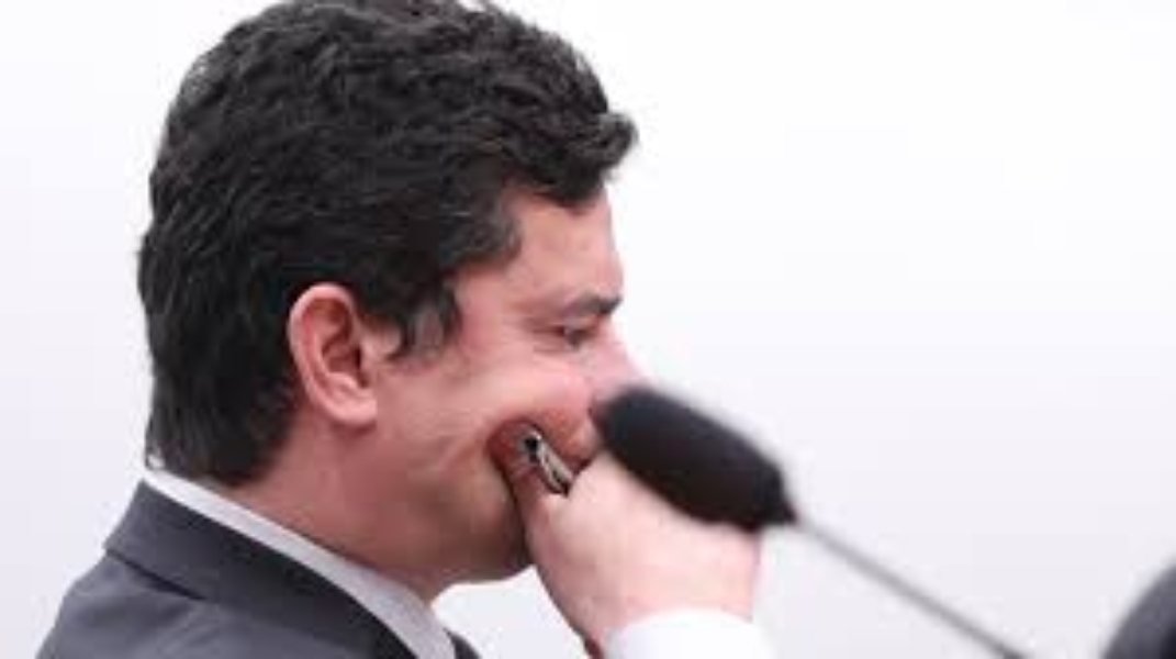 Dimenstein: entenda por que vazamento enterrou Sérgio Moro