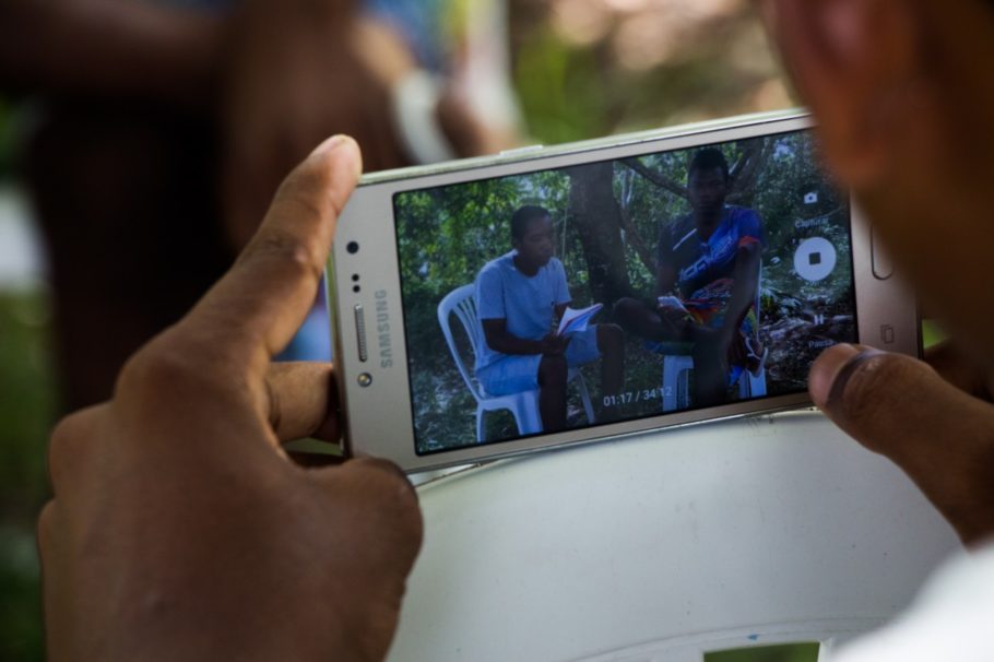 Com o projeto, jovens quilombolas aprendem a dirigir vídeos e a redigir textos para contarem suas próprias histórias