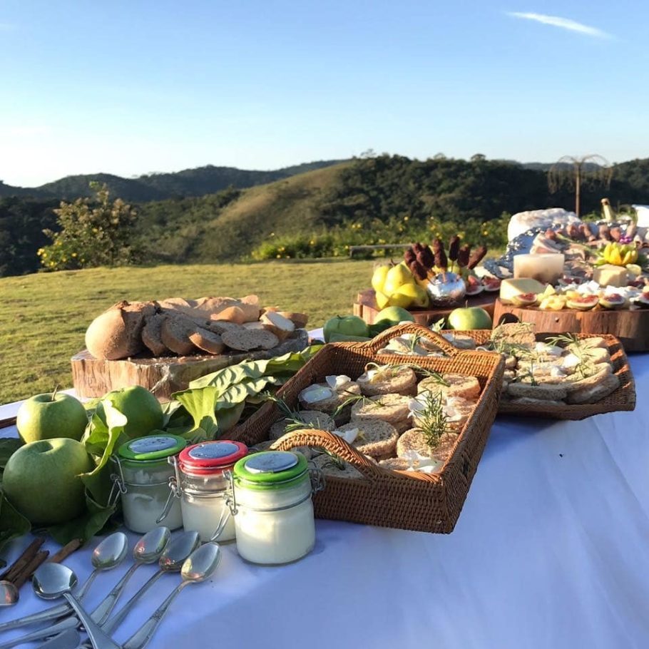  Aos domingos, será servido um brunch no espaço