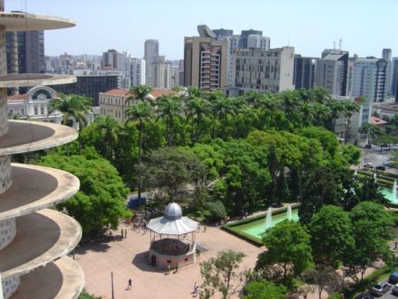 Belo Horizonte, em Minas Gerais, tem uma das melhores festas juninas da região Sudeste | Foto: Banco de imagens