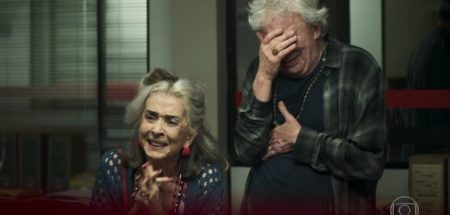 Betty Faria e Marco Nanini em cena de “A Dona do Pedaço”