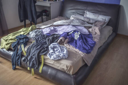 roupa de cama bagunçada