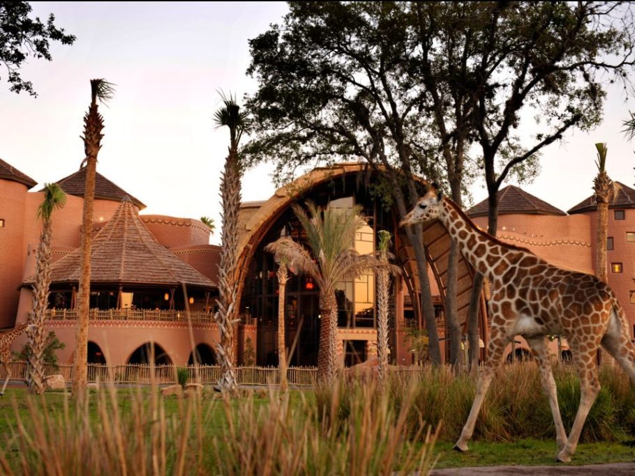 O Animal Kingdom Lodge, um dos hotéis mais bacanas da Disney, foi todo inspirado numa savana africana