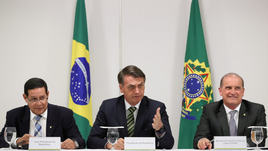 O governo Bolsonaro assinou decreto que definiu distribuição de contingenciamento de R$ 1,44 bilhões do Orçamento