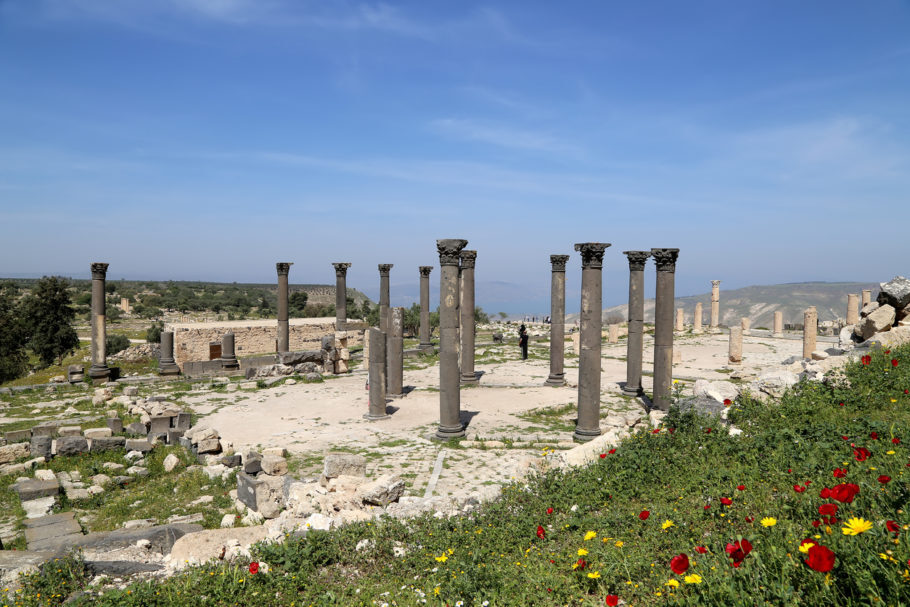 Ruínas de templo romano em Umm Qais, na Jordânia