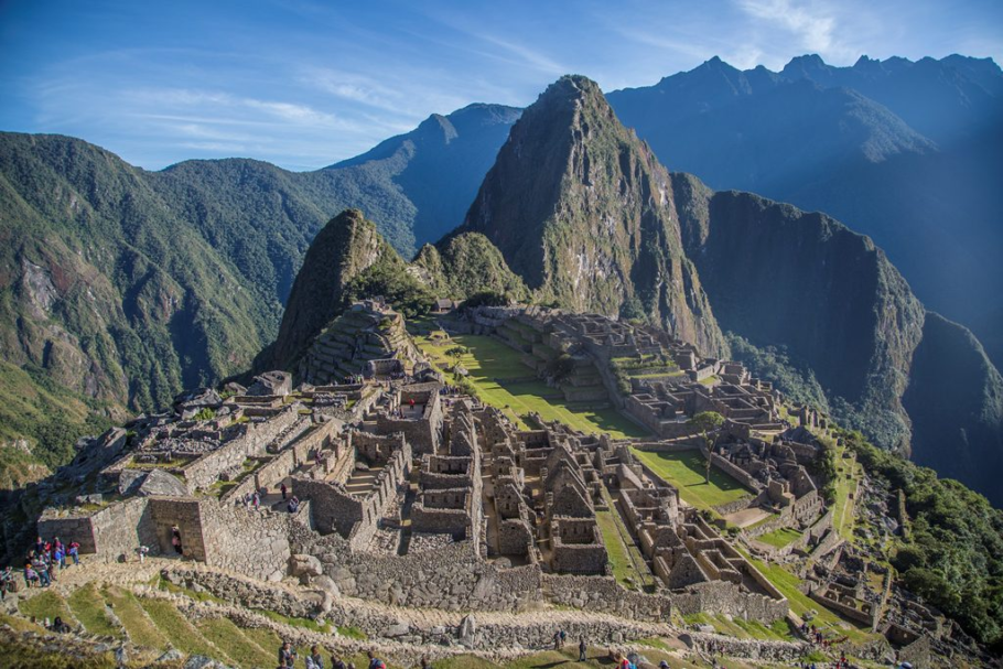 Passeios terminam com visita guiada aos sítio arqueológico de Machu Picchu