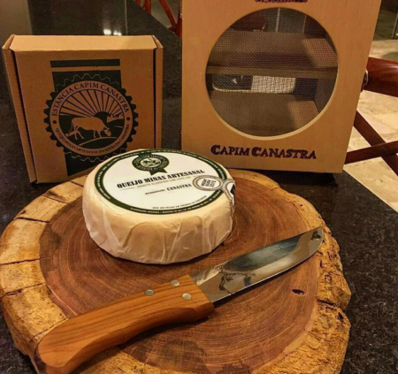 A Estância Capim Canastra foi responsável pelo primeiro queijo brasileiro a conquistar um prêmio internacional