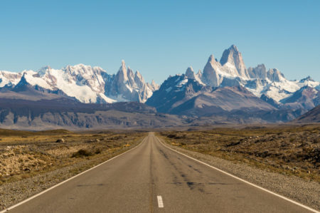 A Ruta 40, que corta todo o território argentino, é a estrada mais famosa da América Latina