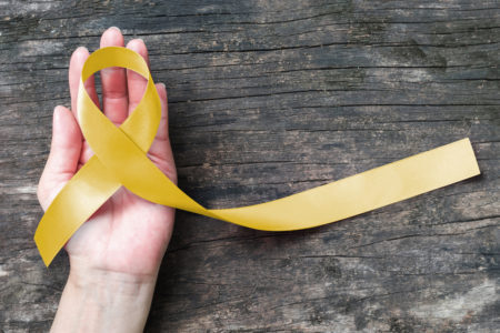 fita amarela símbolo da prevenção ao suicídio