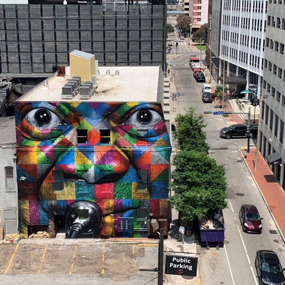  Eduardo Kobra entrega mural em homenagem ao músico Louis Armstrong em New Orleans