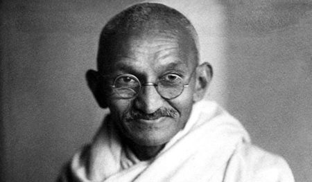 O ativista indiano Mahatma Gandhi