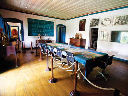 Interior da casa onde Burle Marx viveu até sua morte
