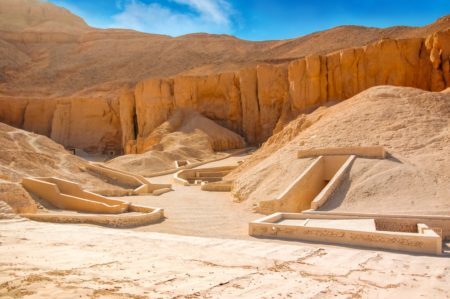 O Vale dos Reis é onde o mito moderno do Egito começou com a descoberta do túmulo de Tutankhamon em 1922