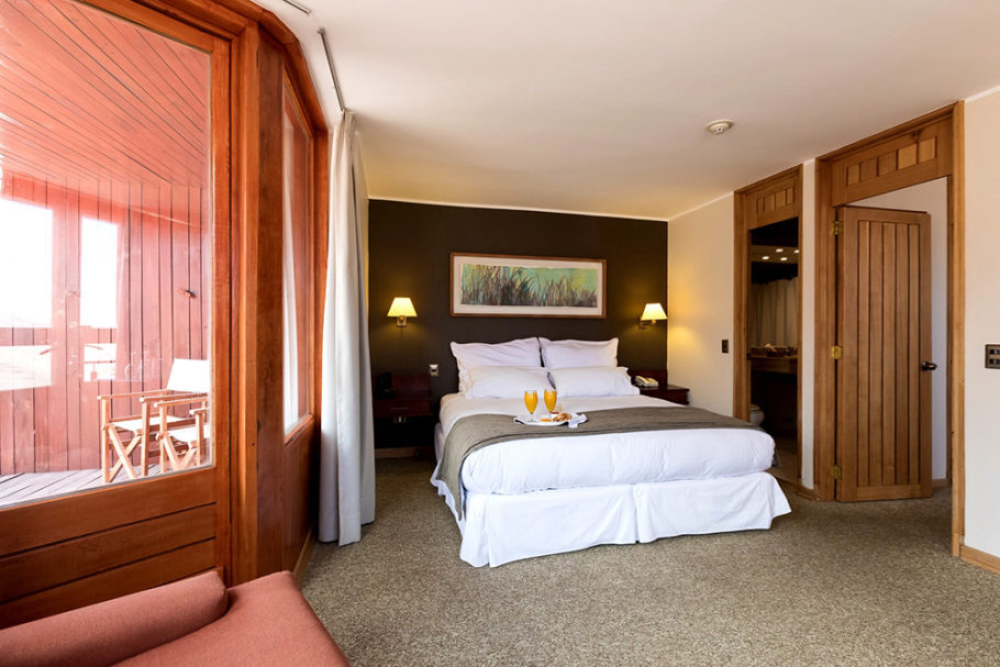 Uma das suítes do hotel Valle Nevado; todos os quartos tem varadas