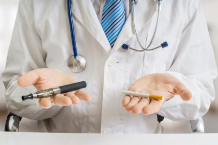 Médicos já condenam o uso do cigarro eletrônico