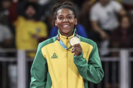 Judoca Rafaela Silva é pega no doping e perde medalha de ouro do Pan