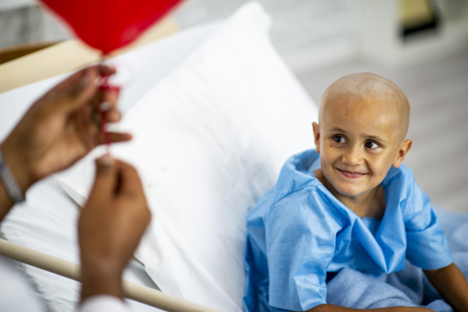Estudo sobre câncer infantil foi realizado por pesquisadores da USP