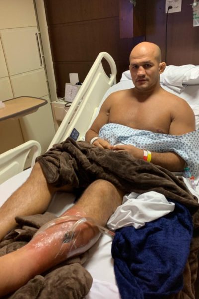 Cigano passou por 3 cirurgias para tratar infecção na perna