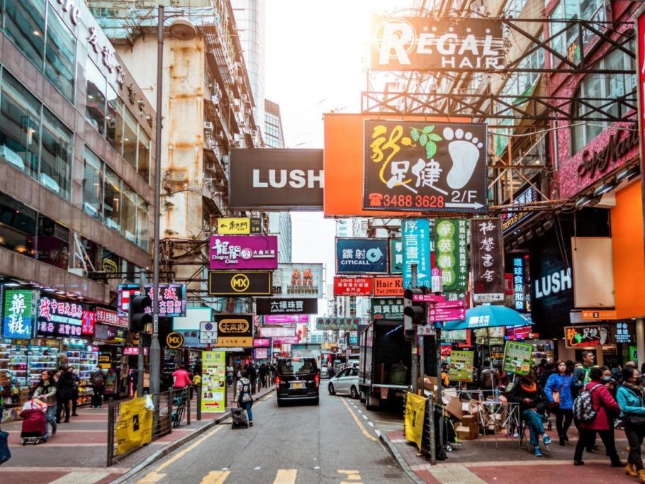 Sempre dê gorjetas para os guias turísticos porque isso já é esperado em Hong Kong
