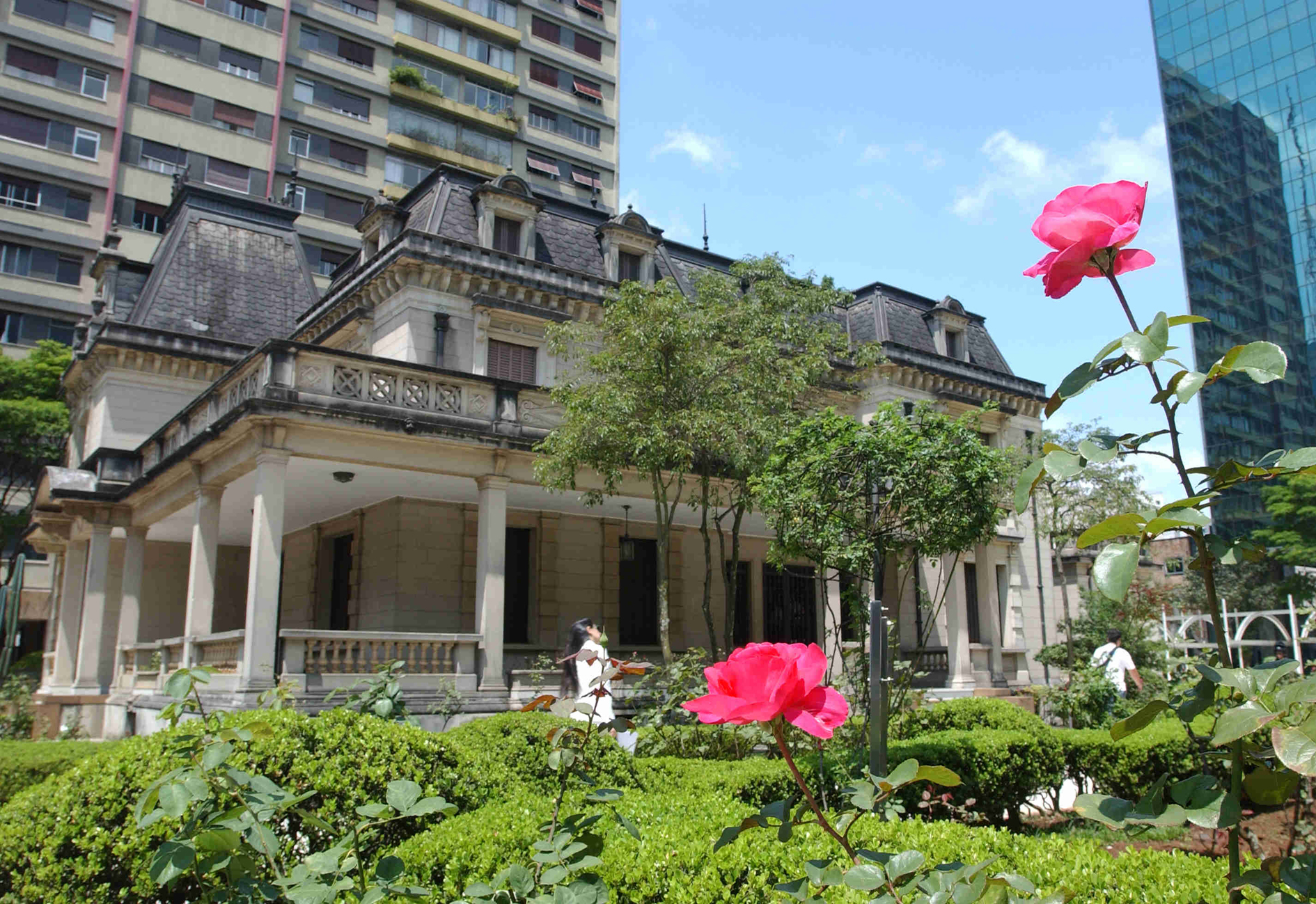 Casa das Rosas recebe atividade cultural