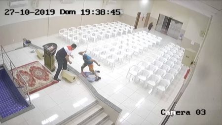 Adolescente morreu na porta de igreja em Palmas (TO)