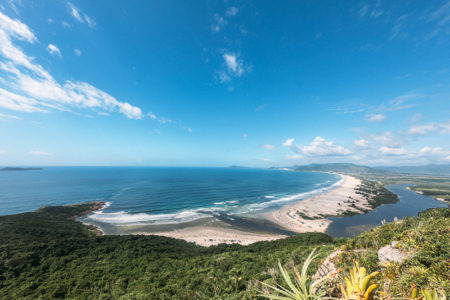 Guarda do Embaú vista da Pedra do Urubu