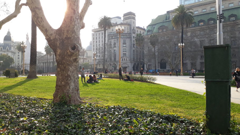 Por ser plana, Buenos Aires é um convite para explorar a pé