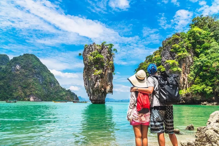 Phuket é a maior e uma das mais bonitas ilhas da Tailândia