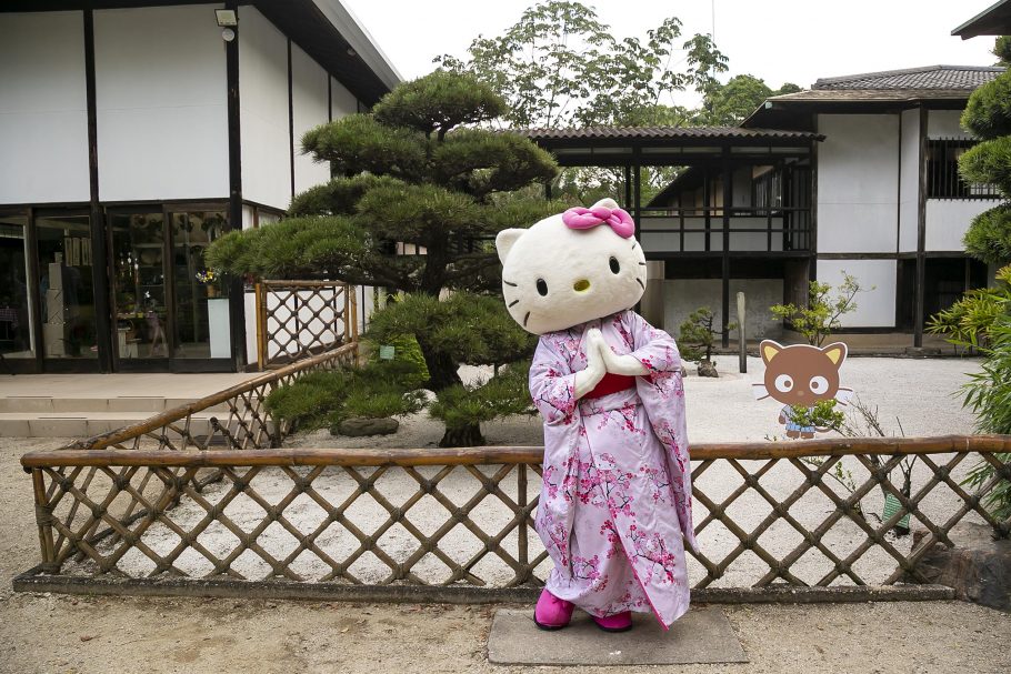 A turminha da Hello Kitty ocupa o Pavilhão Japonês no Ibira nestas férias em SP