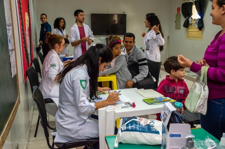 A instituição Horas da Vida promove atendimentos médicos e realiza exames em São Paulo e Curitiba