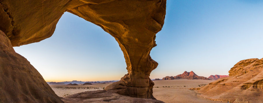 O belo deserto de Wadi Rum, no sul da Jordânia