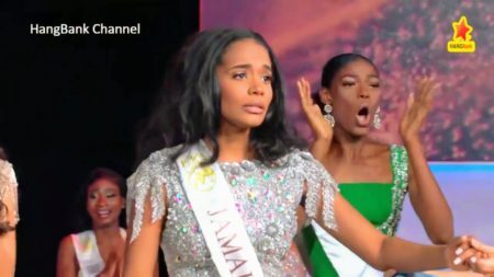 Reação da Miss Nigéria ao saber que a Jamaica levou o Miss Mundo