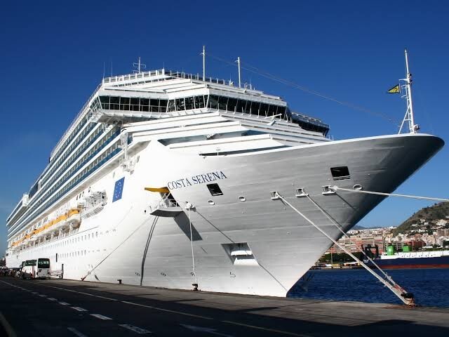 Costa Serena é um dos navios da Costa Crociere que opera na Ásia e teve viagens canceladas