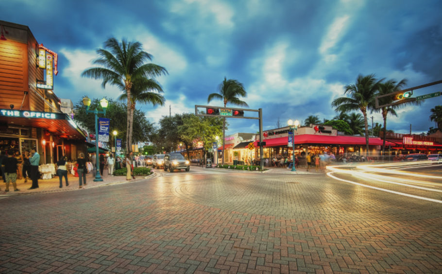 Delray Beach tem um centro forrado de bares e restaurantes, é perfeito para quem ama centros urbanos