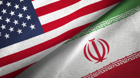 Irã diz que ataque a bases dos EUA no Iraque foi só o início