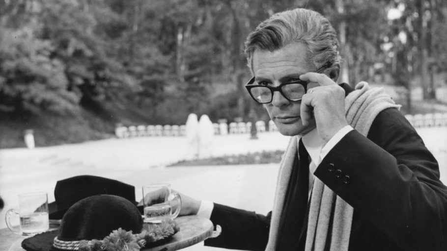 Em “Oito e Meio”, Fellini retrata um diretor de cinema em crise criativa