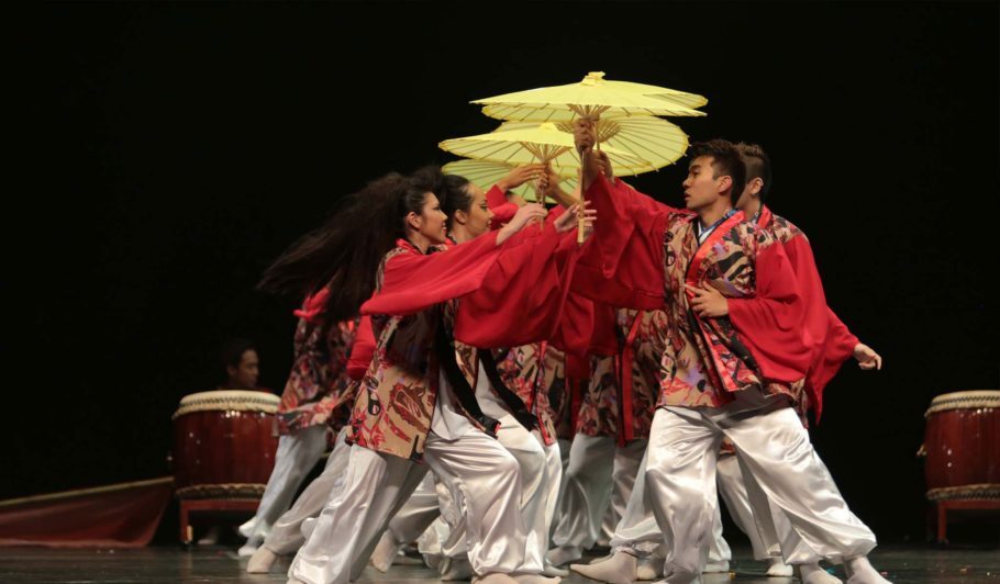 Grupo Saikyou Yosakoi Soran é um grupo tradicional que conta com 70 integrantes com idade entre 5 e 75 anos