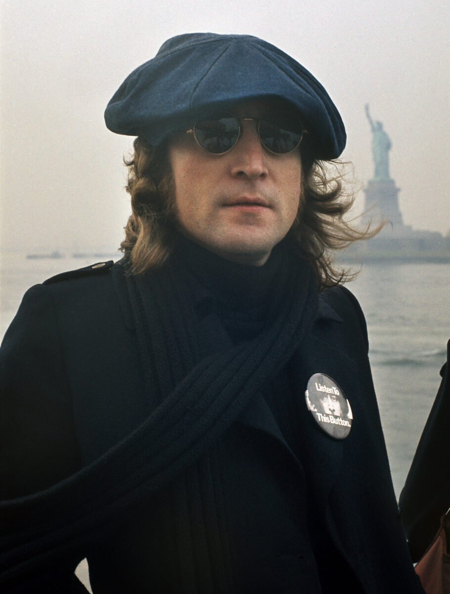  Inédita do Brasil, mostra fotográfica exibe imagens de John Lennon do fotógrafo Bob Gruen