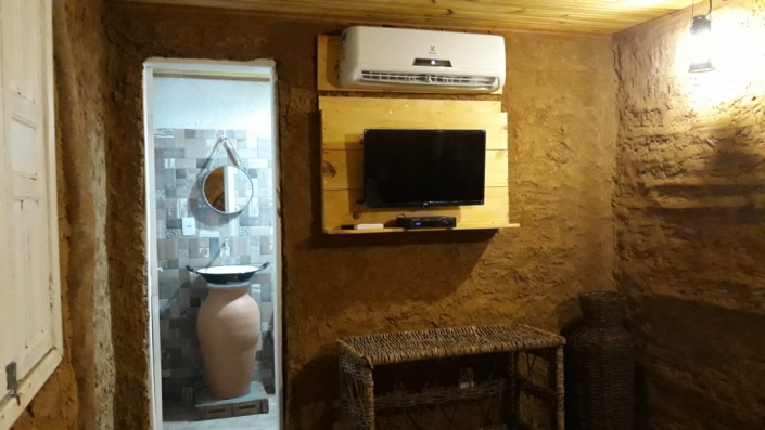 condicionado, banheiro privativo com chuveiro elétrico e wi-fi