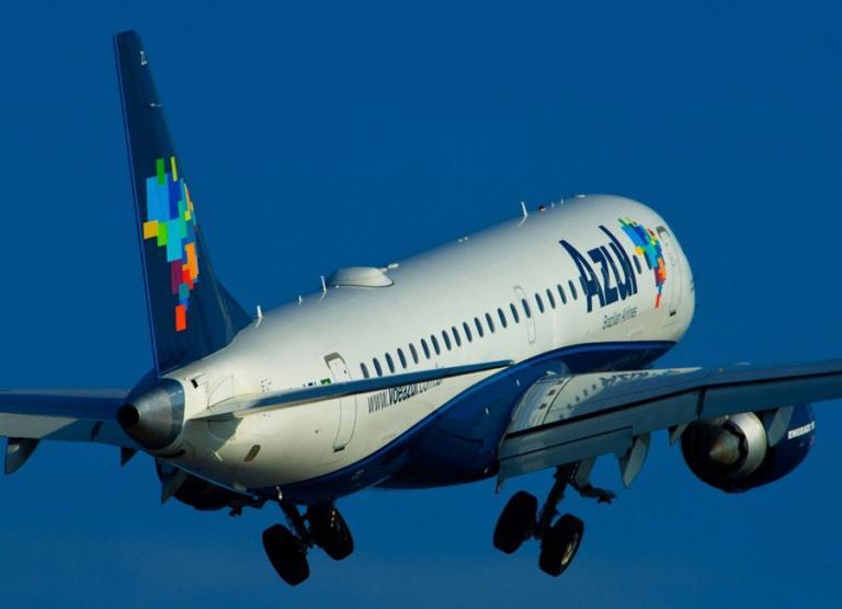 Companhia aérea brasileira Azul foi eleita melhor do mundo pelo site TripAdvisor