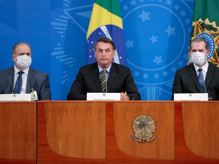 Os presidentes da República, Jair Bolsonaro e do Supremo Tribunal Federal, ministro Dias Toffoli, fazem declaração à imprensa no Planalto