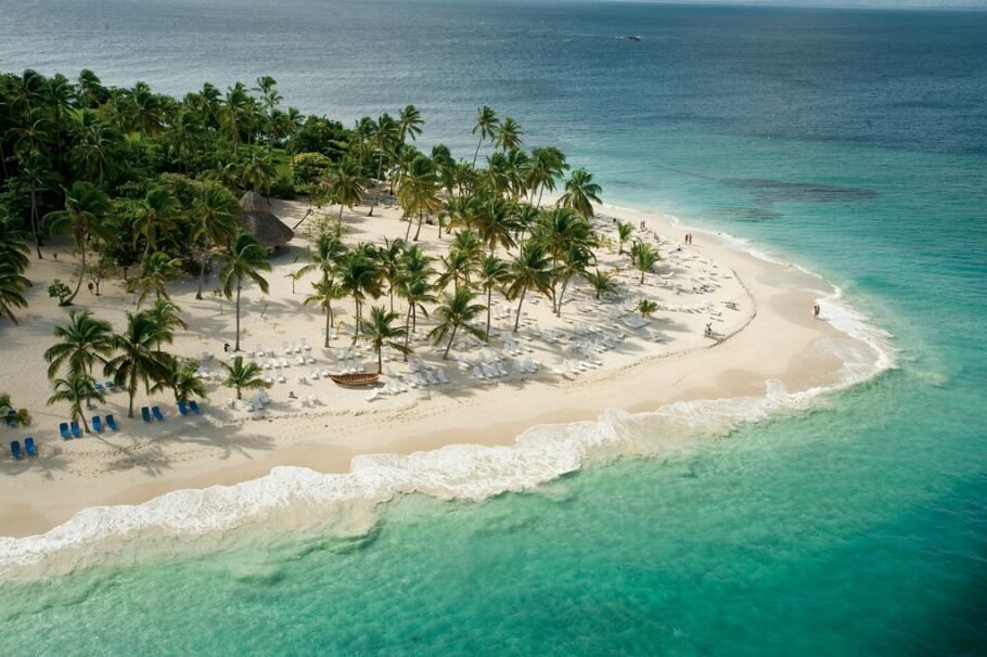  A República Dominicana participa do programa Bandeira Azul desde 2004 e, atualmente, conta com 29 praias certificadas