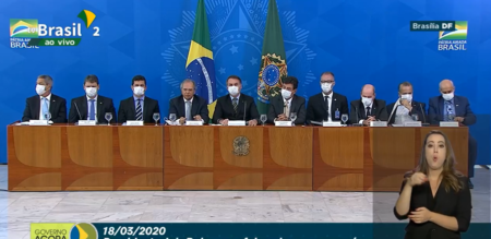 Bolsonaro anuncia que Ministro de Minas e Energia está com coronavírus