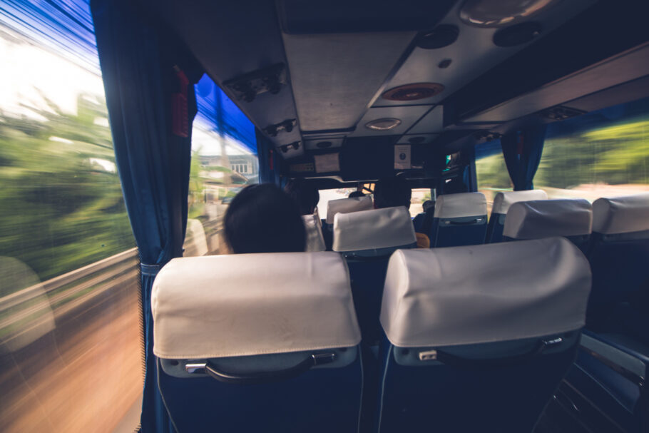 A proibição das viagens internacionais de ônibus tem vigência por 60 dias, podendo ser prorrogada