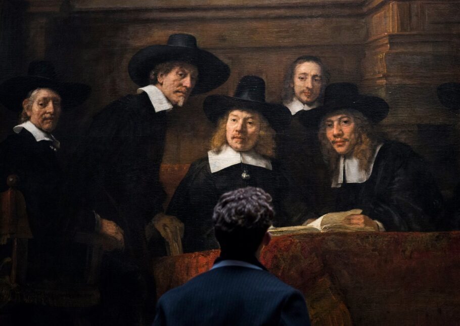 “De Staalmeesters” (1662), uma das obras de Rembrandt expostas no Rijksmuseum