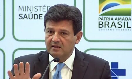 O ministro da Saúde, Luiz Henrique Mandetta, pode ser demitido nesta segunda-feira, 6 de abril